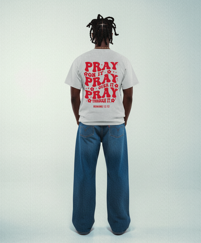 PRAY OVERSIZED T-SHIRT